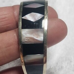 Vintage Mexican Alpaca Silver Cuff Bracelet Mother of Pearl Shell Inlay Mexico